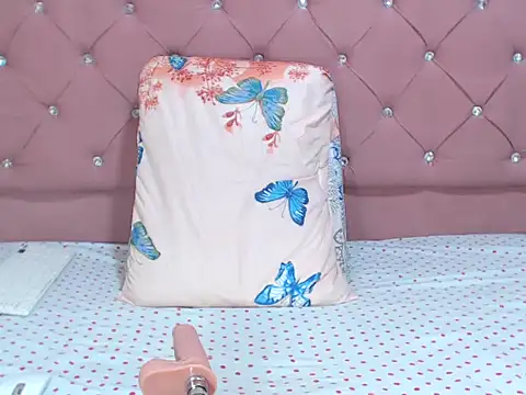 sharonbrown28 online show from 5, 10, 2025