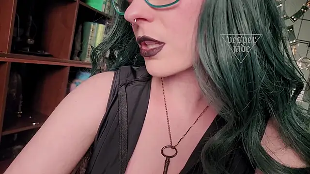 Snapshot of vesperjadex chatting on 16, 5, 2026 vesperjadex online show from 16, 5, 2026