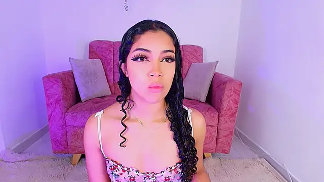 Sara Jhonson online show from 6, 10, 2025