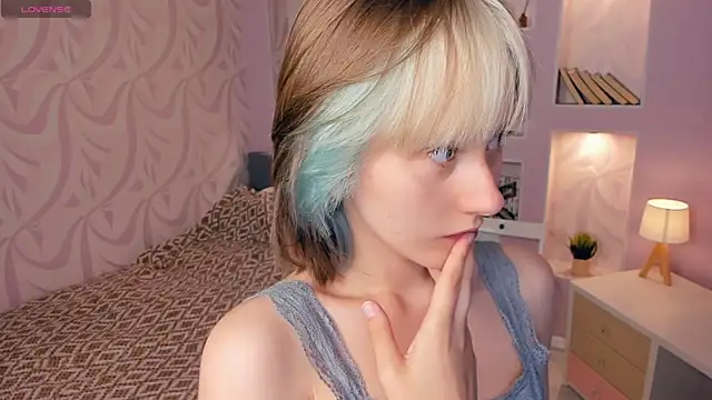 Snapshot of EthalBuffkin chatting on 12, 7, 2026 EthalBuffkin online show from 12, 7, 2026