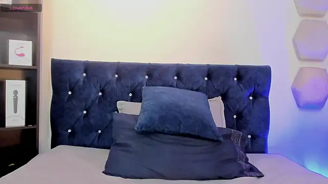 Snapshot of yulianademond66 chatting on 16, 6, 2026 yulianademond66 online show from 16, 6, 2026