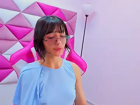 Snapshot of Danny_Face chatting on 20, 10, 2025 Danny Face online show from 20, 10, 2025