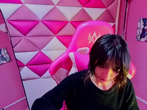 Snapshot of Danny_Face chatting on 11, 9, 2025 Danny Face online show from 11, 9, 2025