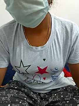 Snapshot of Ammualagitamil chatting on 11, 11, 2025 Ammualagitamil online show from 11, 11, 2025