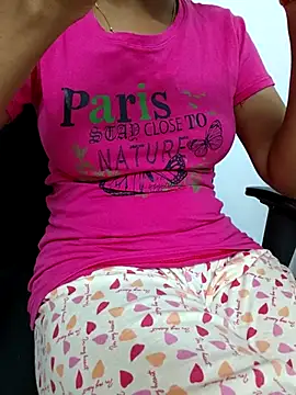 Snapshot of Ammualagitamil chatting on 16, 11, 2025 Ammualagitamil online show from 16, 11, 2025