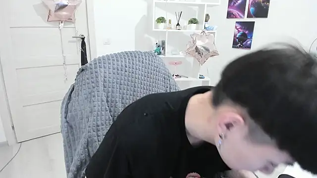 Miram Yu online show from 18, 2, 2025