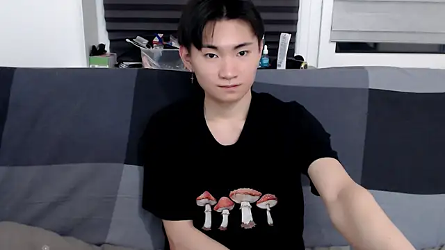 Miram Yu online show from 17, 1, 2025