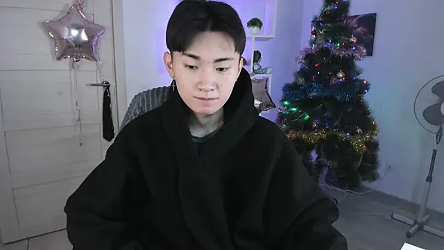 Miram Yu online show from 30, 12, 2024