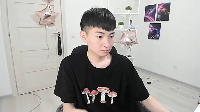 Miram Yu online show from 21, 3, 2025