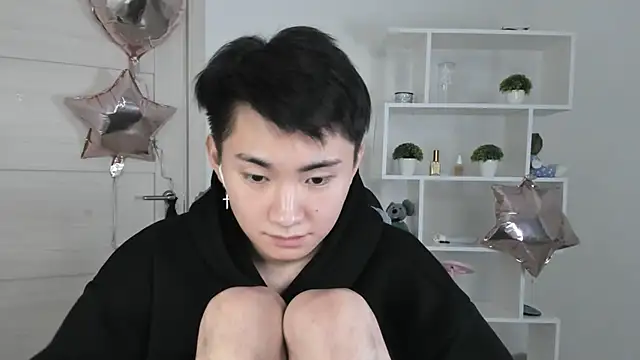 Miram Yu online show from 6, 12, 2024