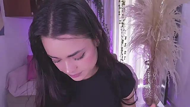 HannaRhodes online show from 29, 3, 2026