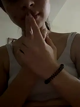 HannaRhodes online show from 15, 10, 2025