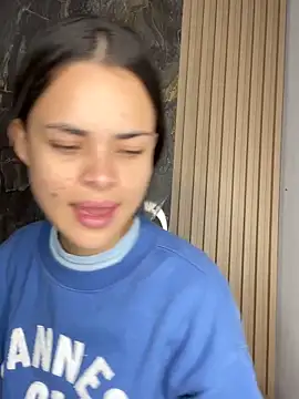 HannaRhodes online show from 1, 10, 2025