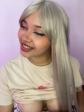 Snapshot of MadelineBenet chatting on 22, 9, 2025 MadelineBenet online show from 22, 9, 2025