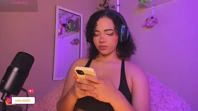 Snapshot of MadelineBenet chatting on 28, 9, 2025 MadelineBenet online show from 28, 9, 2025