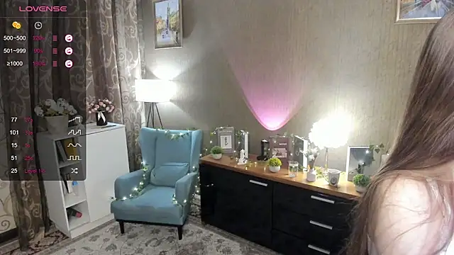 DarleneHatt online show from 8, 3, 2025