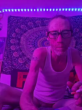 Undercover Pornstar online show from 6, 6, 2026