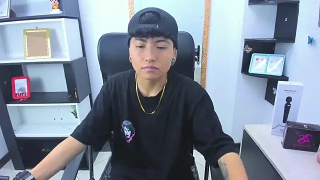 Snapshot of Im_Mathias chatting on 19, 9, 2025 Im Mathias online show from 19, 9, 2025