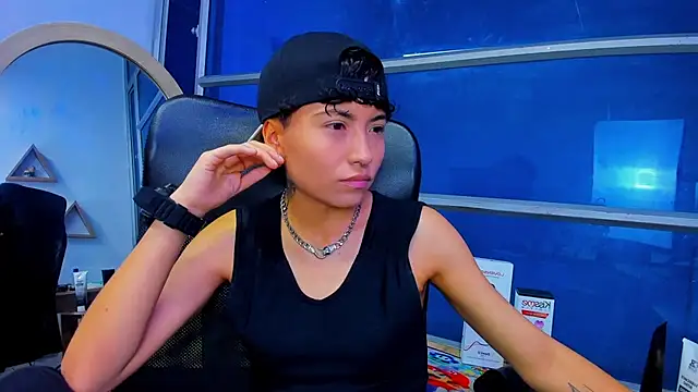 Snapshot of Im_Mathias chatting on 30, 11, 2025 Im Mathias online show from 30, 11, 2025