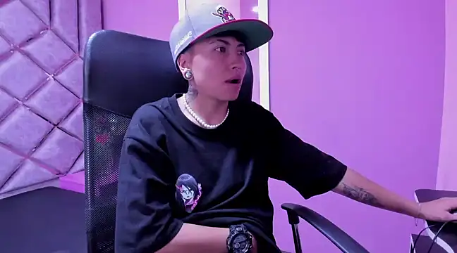 Snapshot of Im_Mathias chatting on 19, 3, 2025 Im Mathias online show from 19, 3, 2025