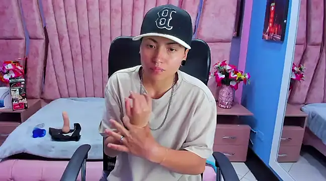 Snapshot of Im_Mathias chatting on 11, 3, 2025 Im Mathias online show from 11, 3, 2025