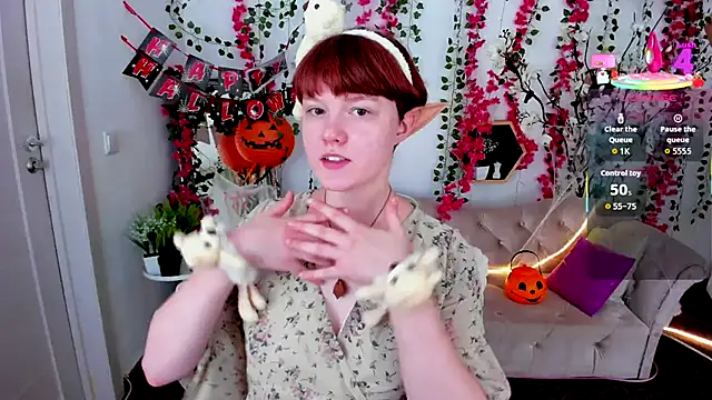 DreamyLuna online show from 26, 10, 2025