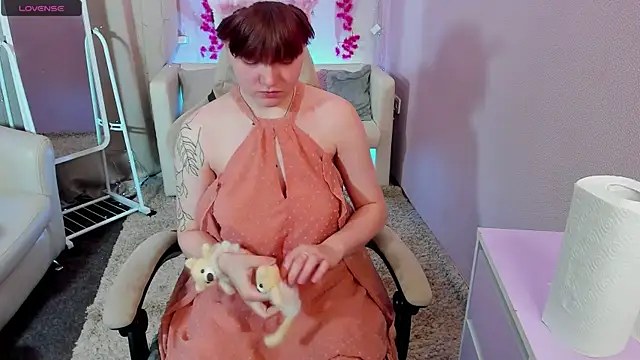 DreamyLuna online show from 7, 11, 2025