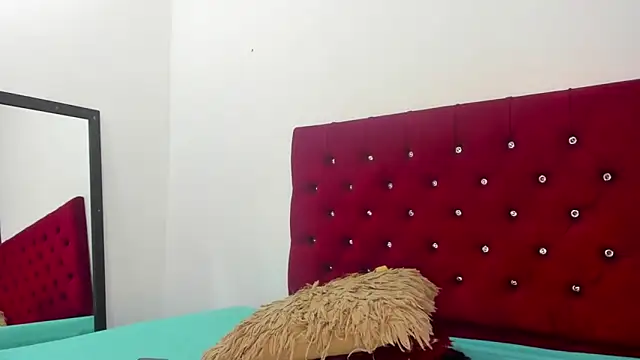 Melody Megann online show from 3, 2, 2026