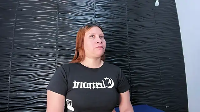 Snapshot of Melody_Megann chatting on 12, 6, 2026 Melody Megann online show from 12, 6, 2026