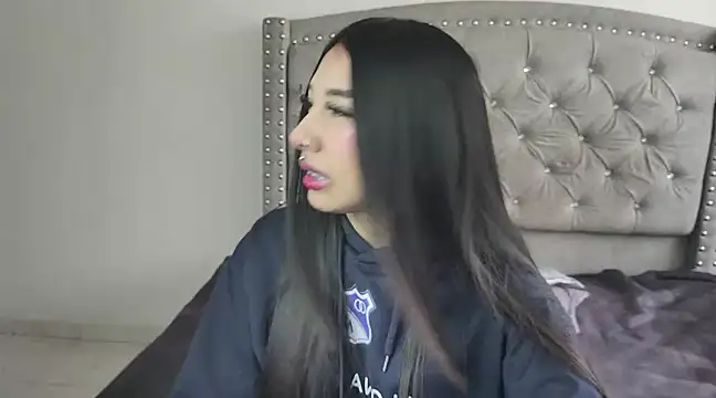 Nesuko kamado  online show from 13, 3, 2025