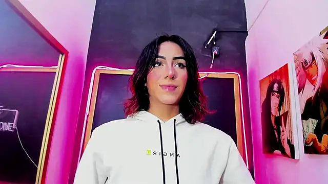 Isabella stanford2 online show from 6, 11, 2025