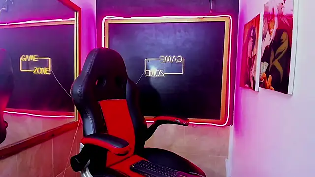 Isabella stanford2 online show from 8, 11, 2025