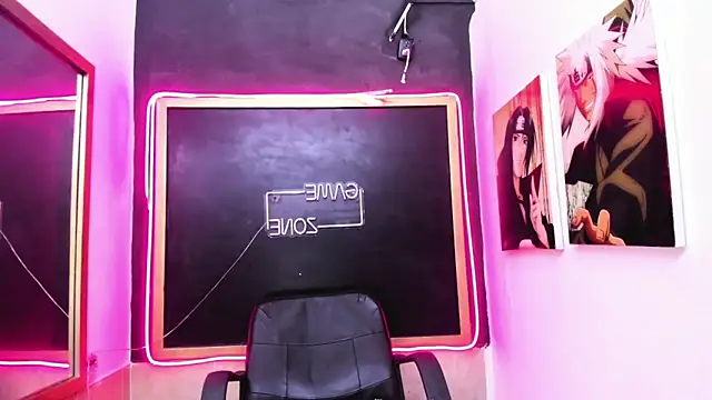 Isabella stanford2 online show from 8, 10, 2025