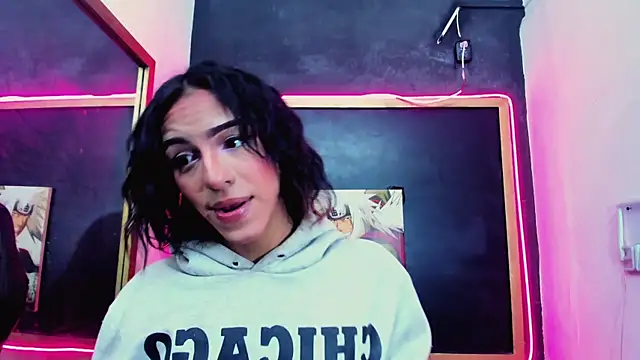 Isabella stanford2 online show from 9, 1, 2026