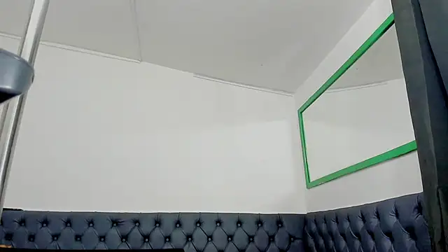 Isabella stanford2 online show from 16, 3, 2025