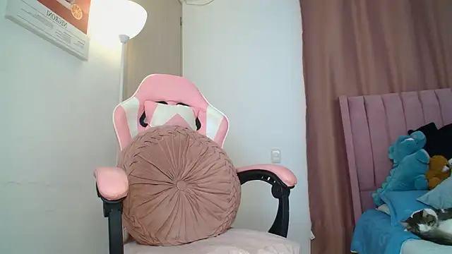 emmily forev3r online show from 11, 3, 2026