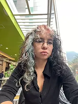 Sweet Chaos online show from 26, 2, 2025