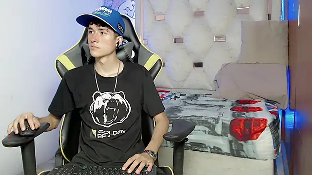 johnny cagee online show from 11, 9, 2025