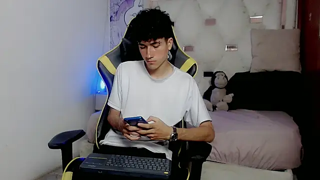 johnny cagee online show from 15, 1, 2026