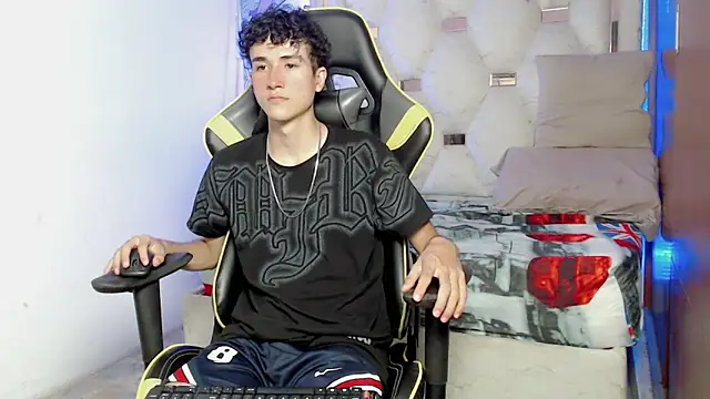 johnny cagee online show from 25, 9, 2025