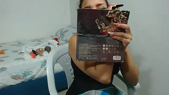 Agatha browser online show from 14, 3, 2026