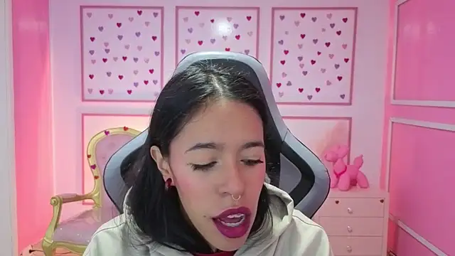 stephania t online show from 10, 9, 2025