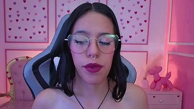 stephania t online show from 8, 10, 2025