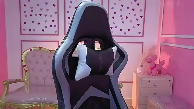 stephania t online show from 7, 10, 2025