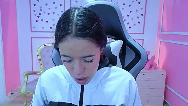 stephania t online show from 5, 11, 2025