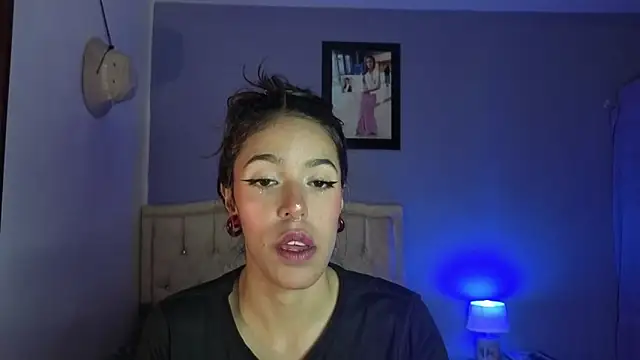 stephania t online show from 11, 4, 2026