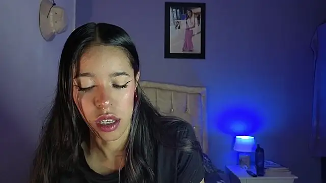 stephania t online show from 10, 4, 2026