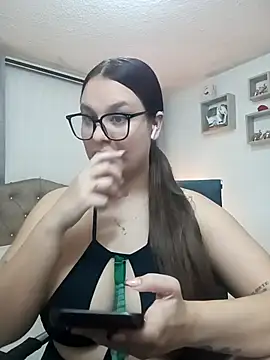 valeria gomezx online show from 30, 10, 2025