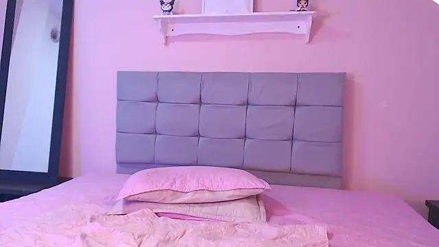 julz 03 online show from 4, 2, 2026