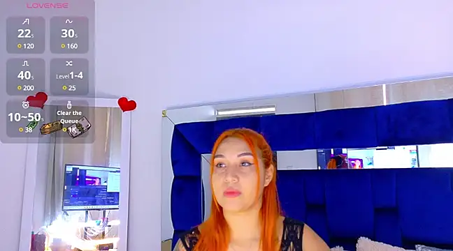 Snapshot of Alba_Grey chatting on 2, 3, 2025 Alba Grey online show from 2, 3, 2025